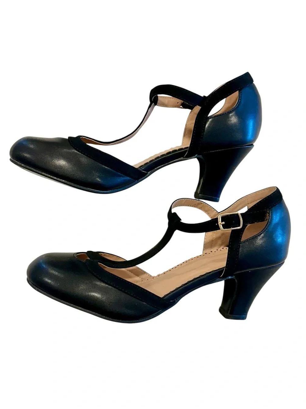 Journee Collection Black T-Strap Olina Pump Heels - Size: 9